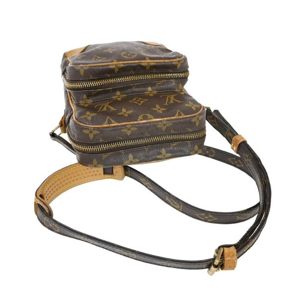 LOUIS VUITTON Amazon Crossbody Shoulder Bag Monogram Leather - Picture 12 of 16